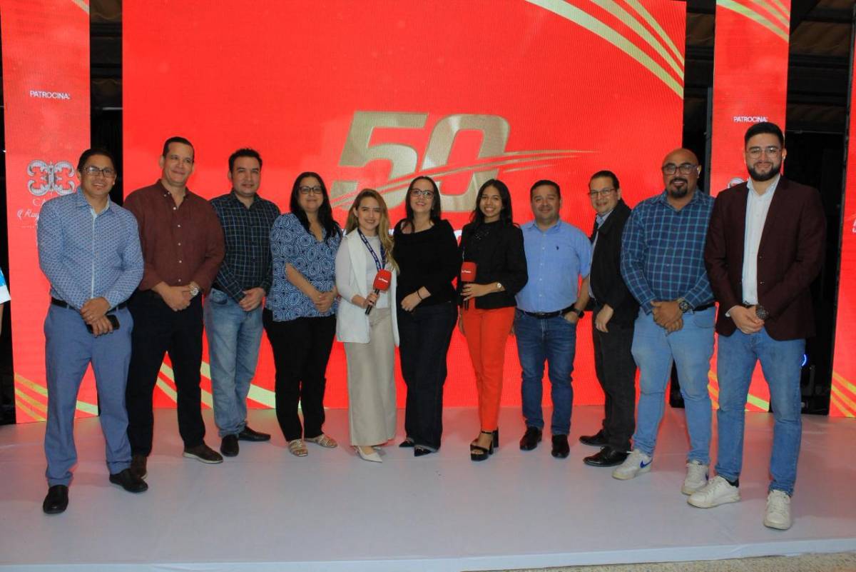 Furor en lanzamiento de Maratón LA PRENSA-Gatorade: Shin presente y nueva camiseta