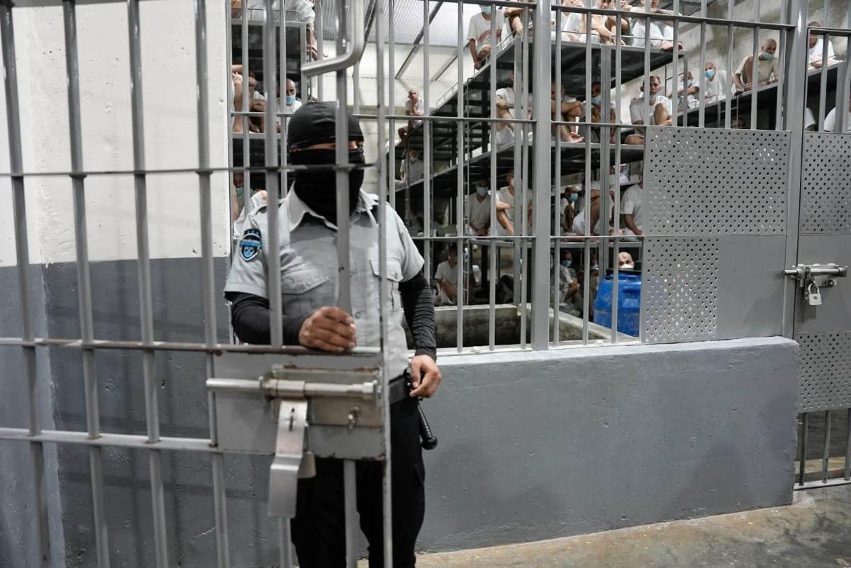 Congreso busca replicar medidas del CECOT y ampliar cárceles en Honduras