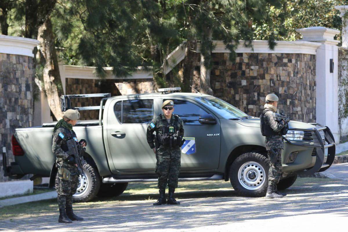 Blindada con resguardo militar permanece la casa del presidente electo Nasry Asfura