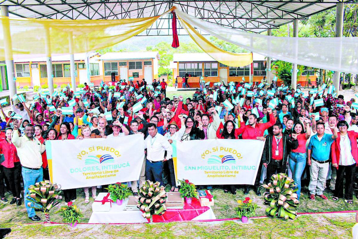 Declararán a Honduras sin analfabetas en 2024