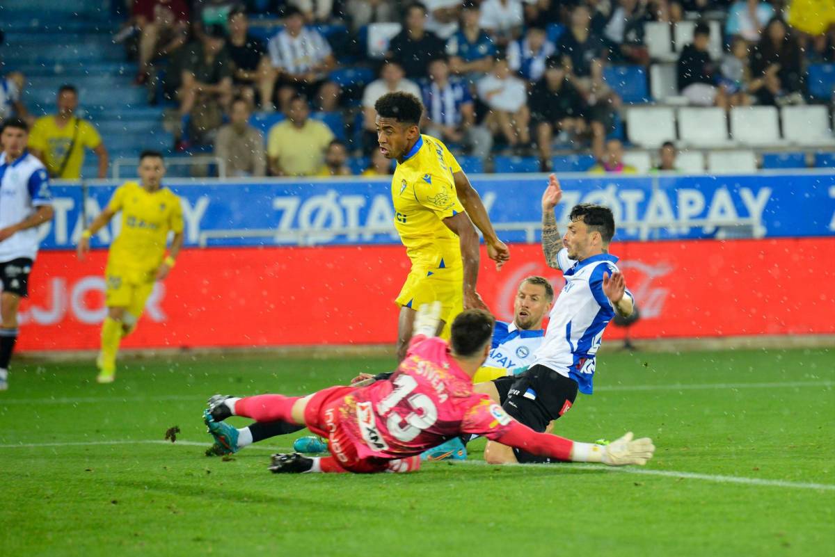 Antony Lozano scored on the last day of last season the goal that gave Cádiz permanence in the first division.