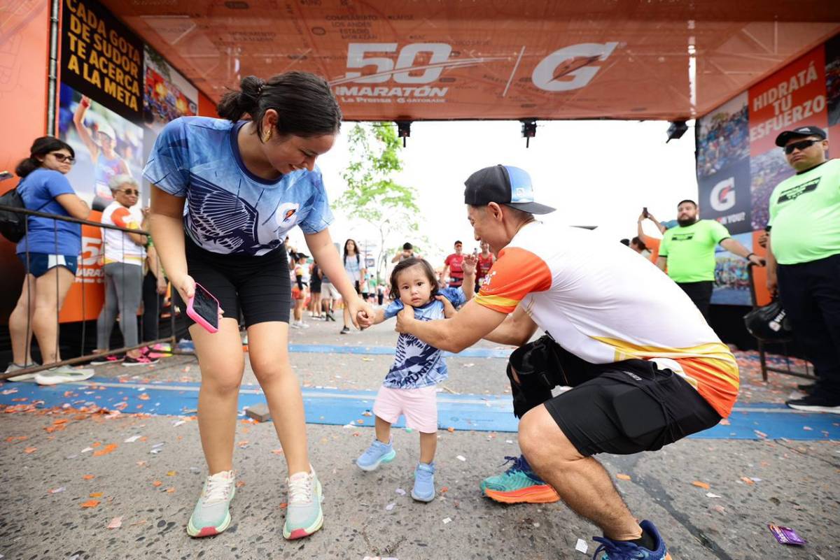 Shin Fujiyama completa los 10K en la 50 Maratón LA PRENSA-Gatorade