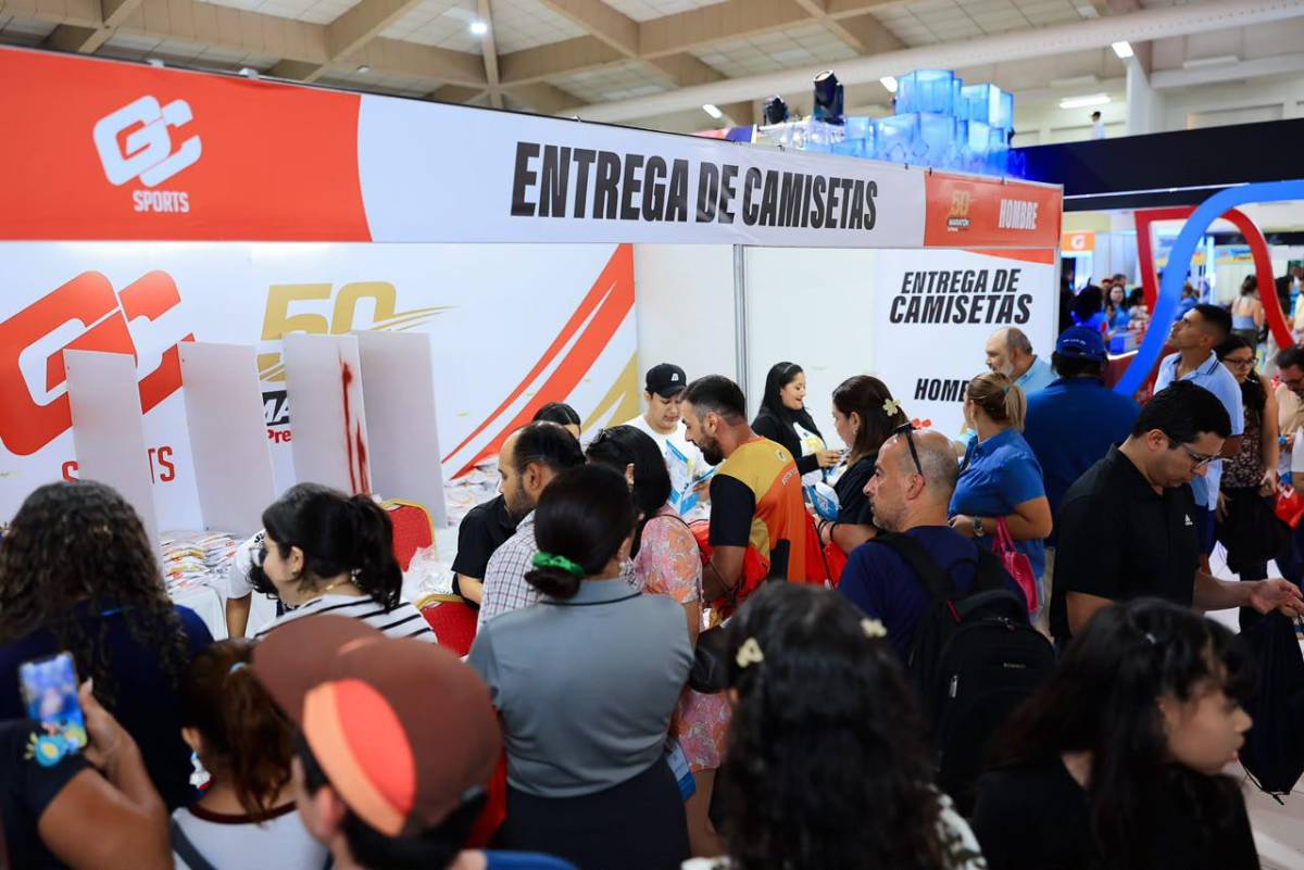 Largas filas, fervor y sorpresas en entrega de kits para Maratón La Prensa