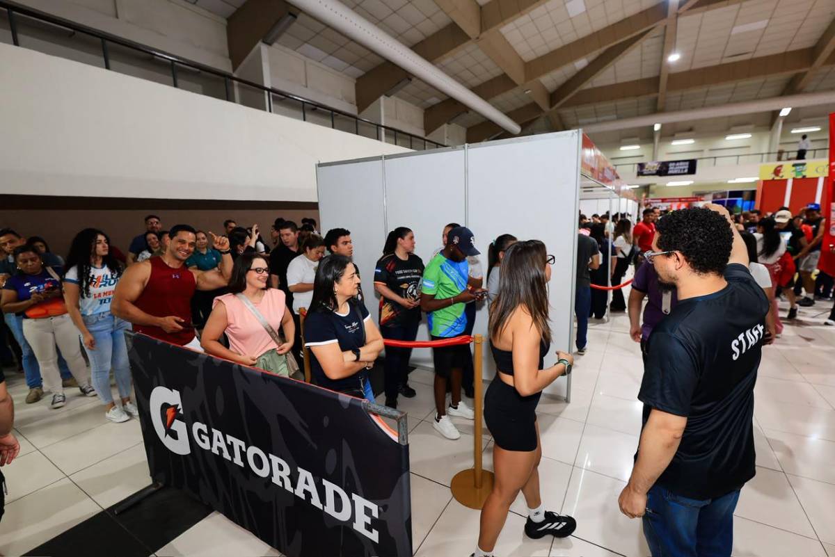 Largas filas, fervor y sorpresas en entrega de kits para Maratón La Prensa