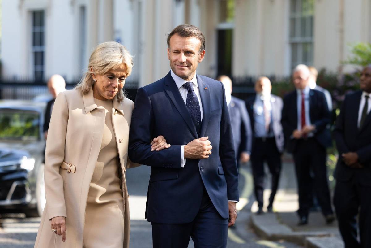 Becoming Brigitte”: La teoría conspirativa que afirma que la esposa de Macron es un hombre