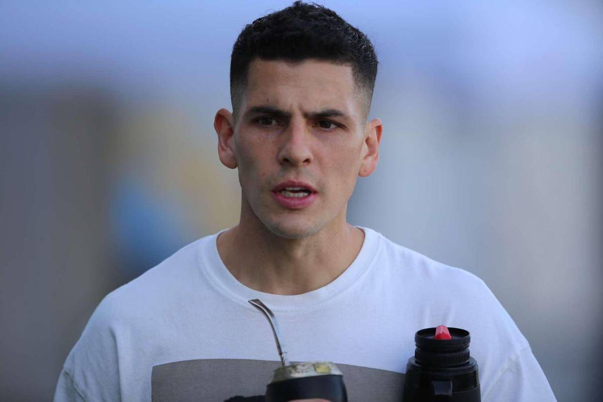 Oliver Benítez cuenta cómo se dio su fichaje por Olimpia; ¿qué dice de Troglio?