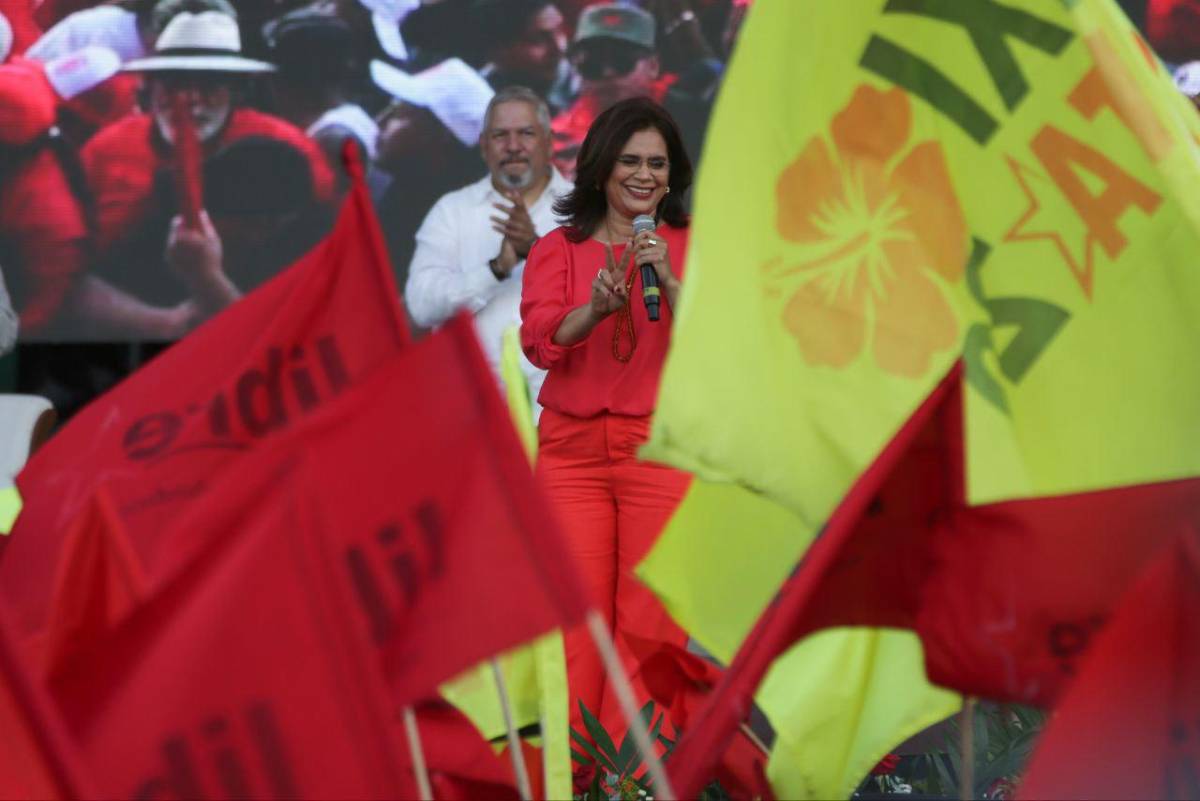 Rixi Moncada afirma fallas en el simulacro del Trep