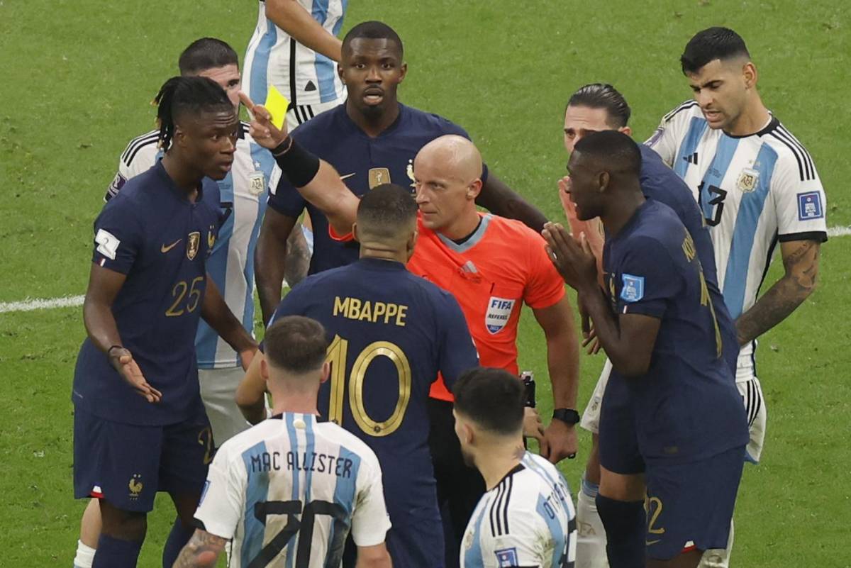 Sorprendente confesión del árbitro de la final Argentina- Francia