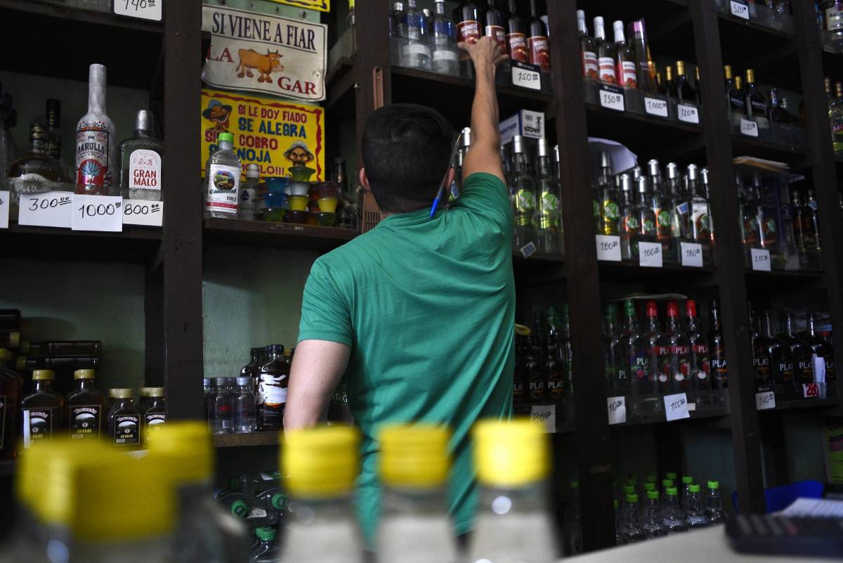 Derogan ley seca los domingos; en SPS es hasta las 12 am