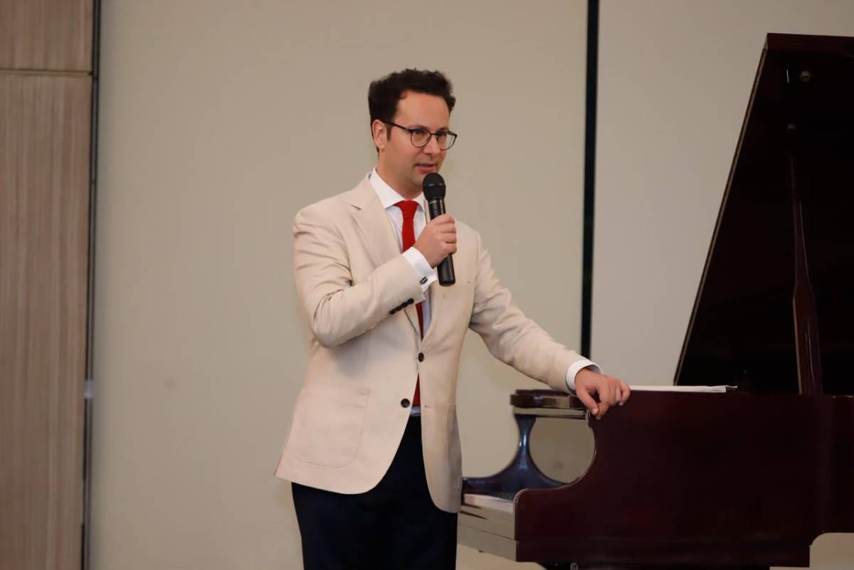 Fotos: La Gala Arrebato deleitó con una presentación magistral de piano en SPS