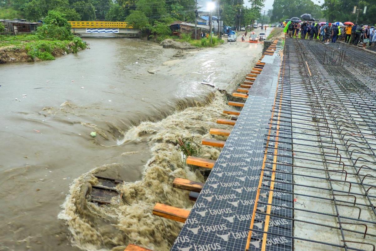 Calles que se inundan y debes evitar en San Pedro Sula cuando llueve