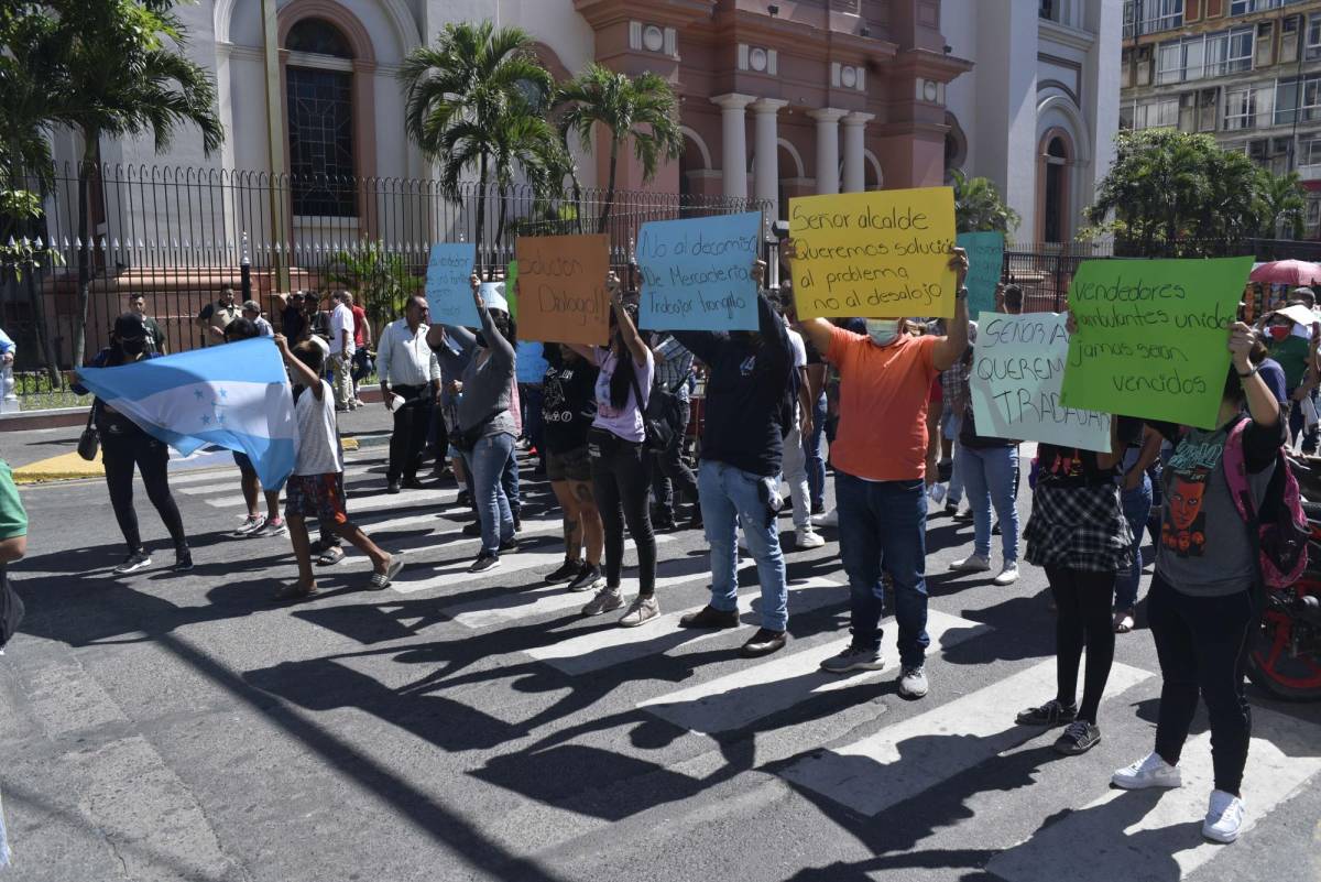 Se agudiza conflicto entre la alcaldía y los vendedores en San Pedro Sula