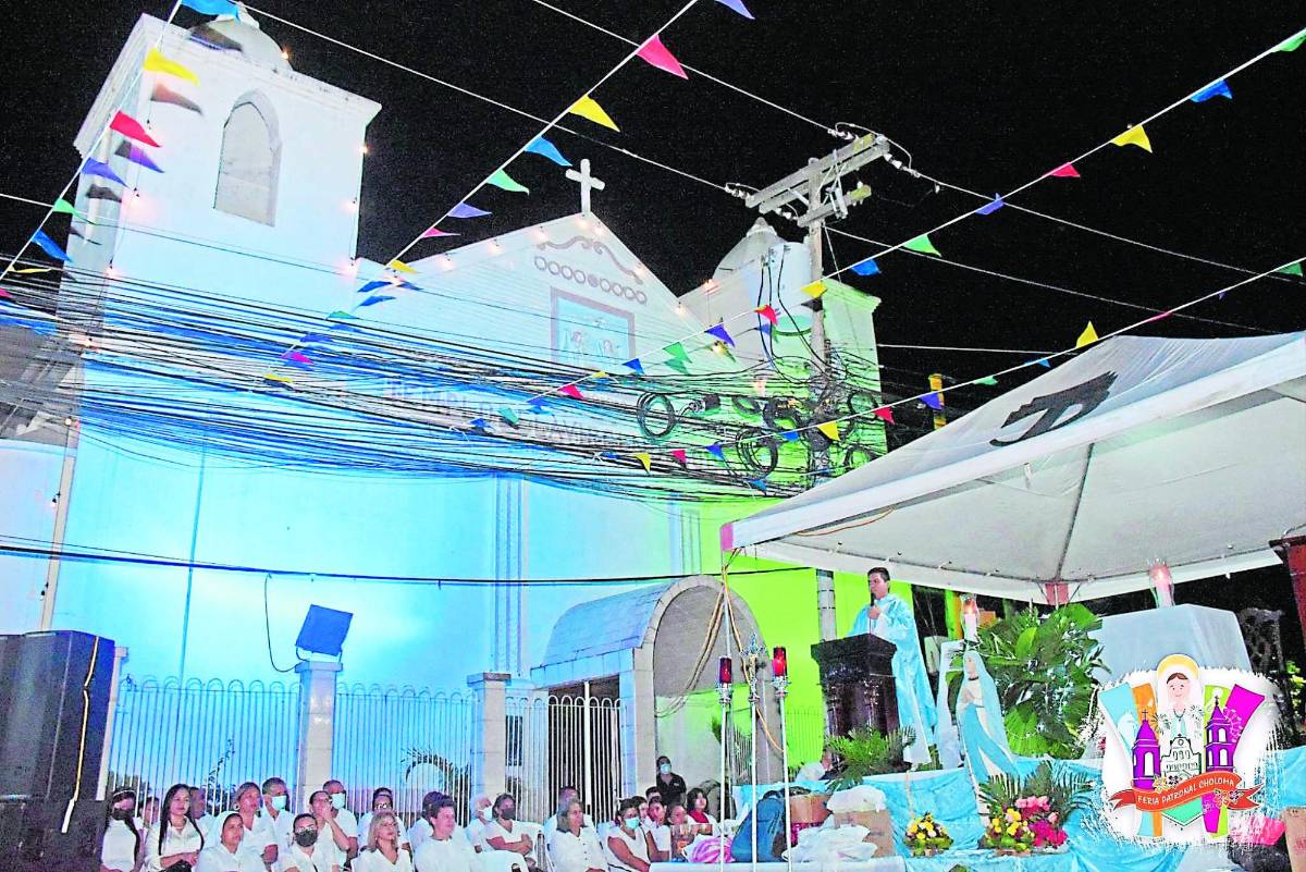 El 25 de febrero harán el cierre de la feria con el recorrido de carrozas y el gran carnaval.