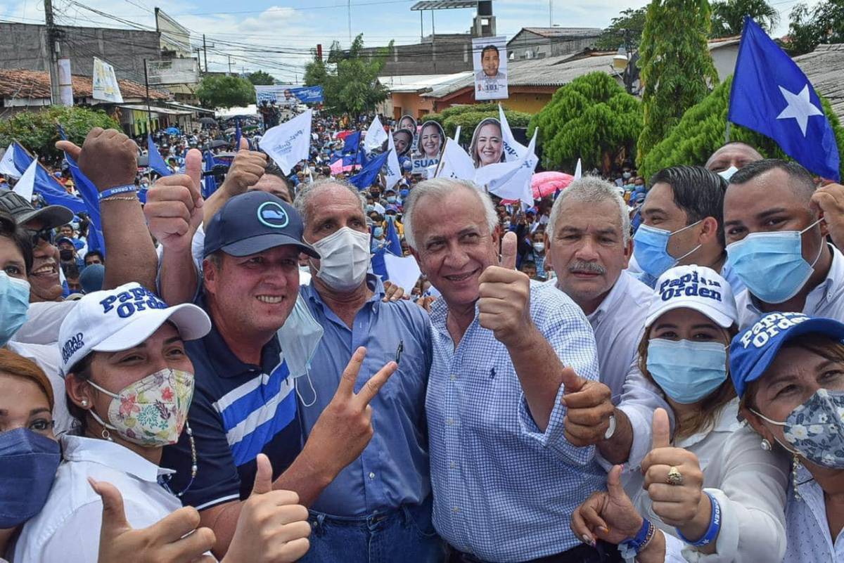 Ricardo Álvarez se suma a la campaña presidencial de “Tito” Asfura
