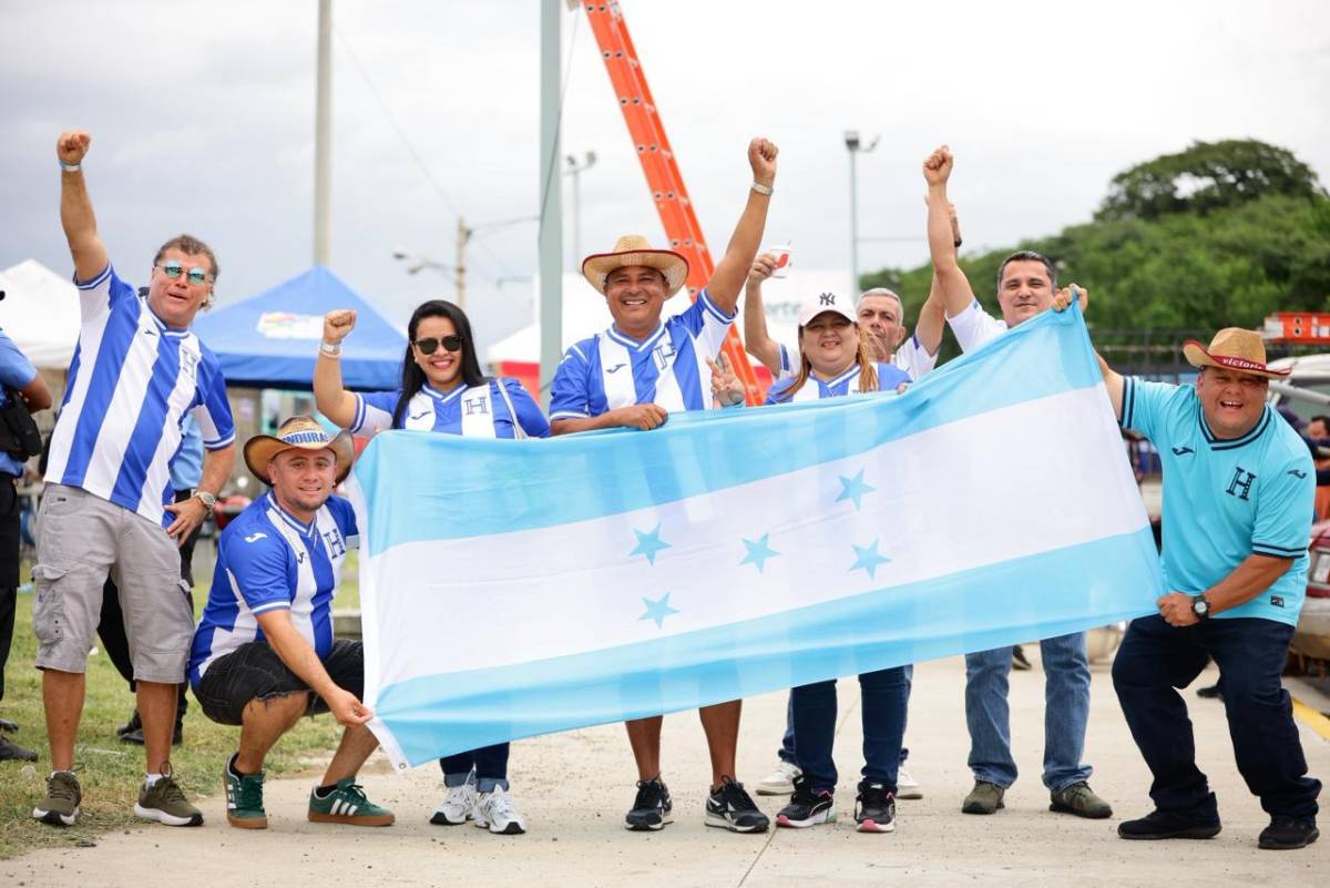 Figuras presentes en el Nicaragua-Honduras, bellezas y catrachos sorprenden