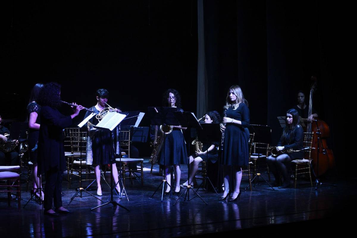 Banda Sinfónica Femenina de SPS deleita en concierto