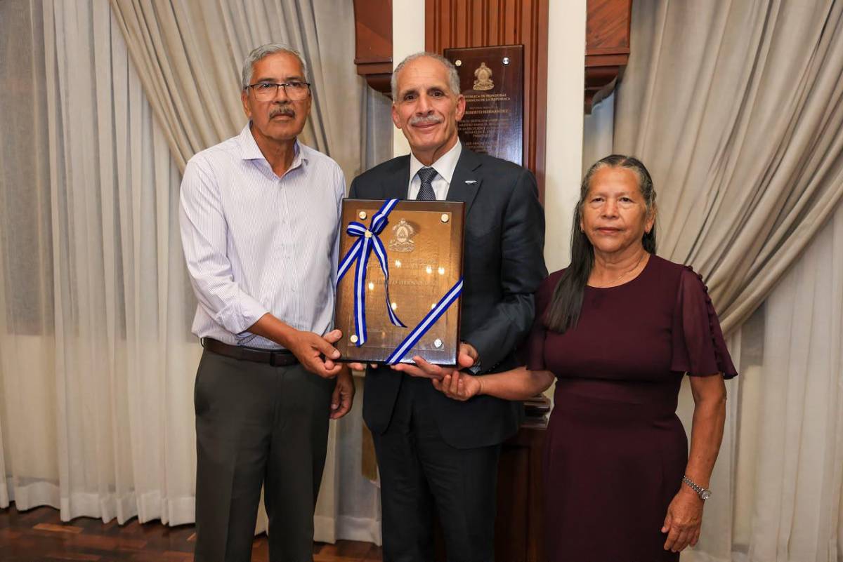 Heriberto Hernández, el artesano que convirtió la madera en historia en Casa Presidencial