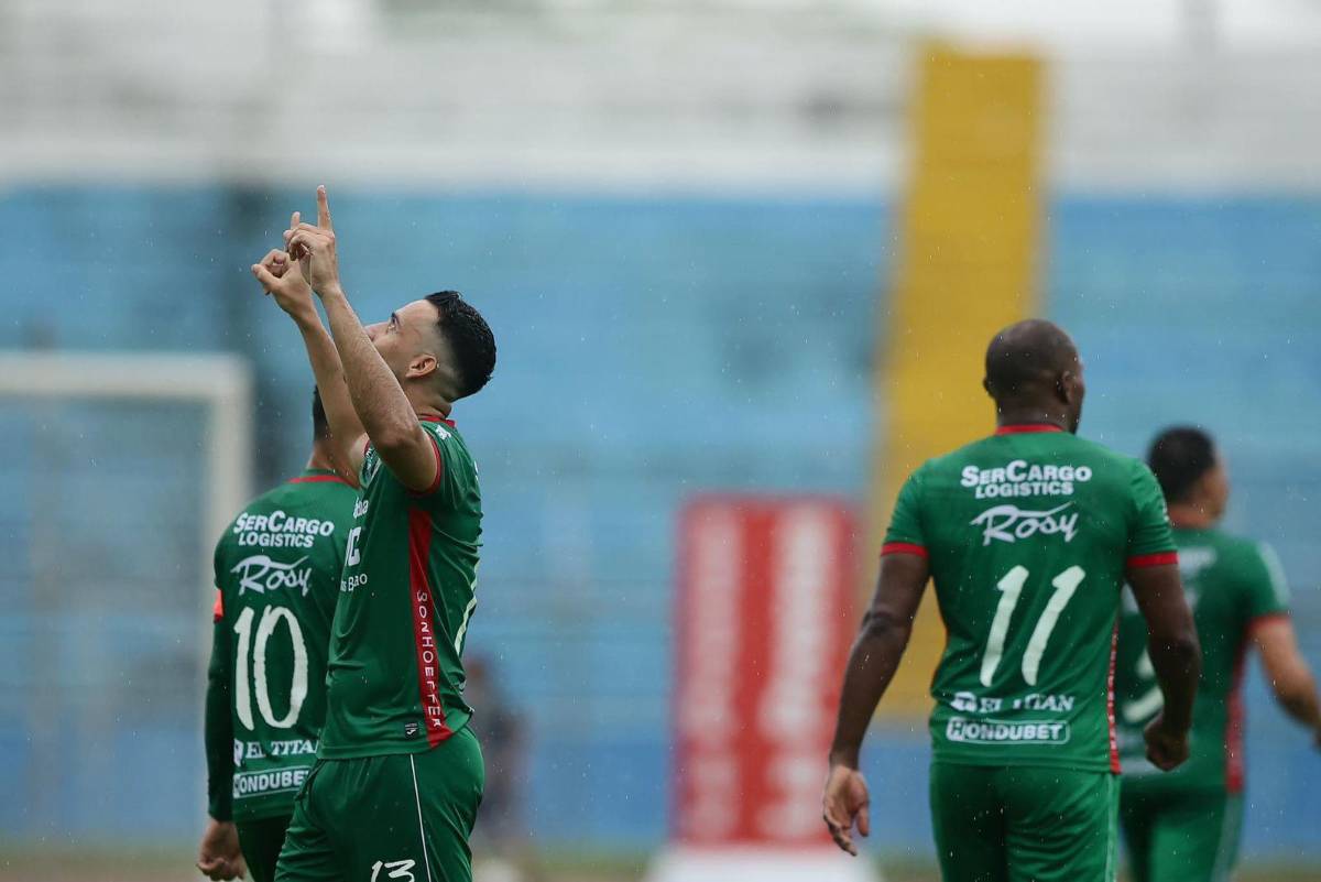 El festejo de Ángel Tejeda tras anotar el 2-0 de Marathón ante Victoria.