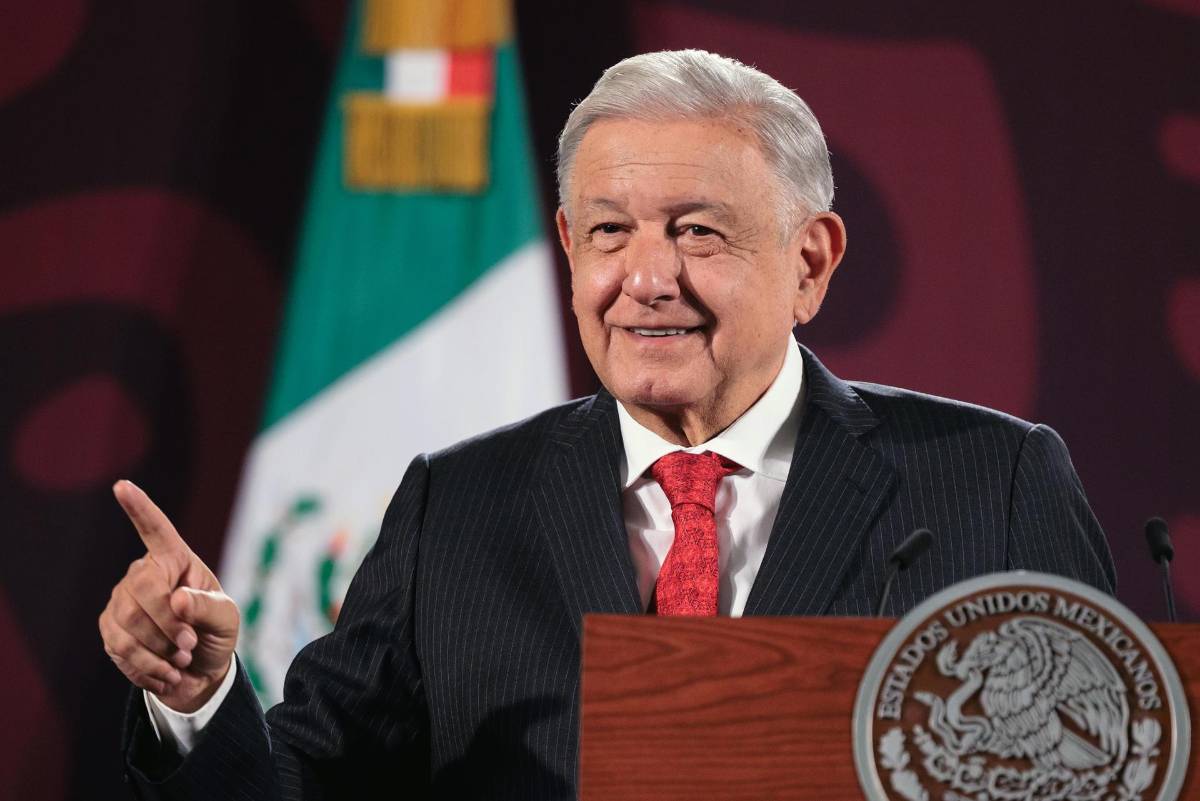 López Obrador celebra anuncio sobre regularización de migrantes en EEUU