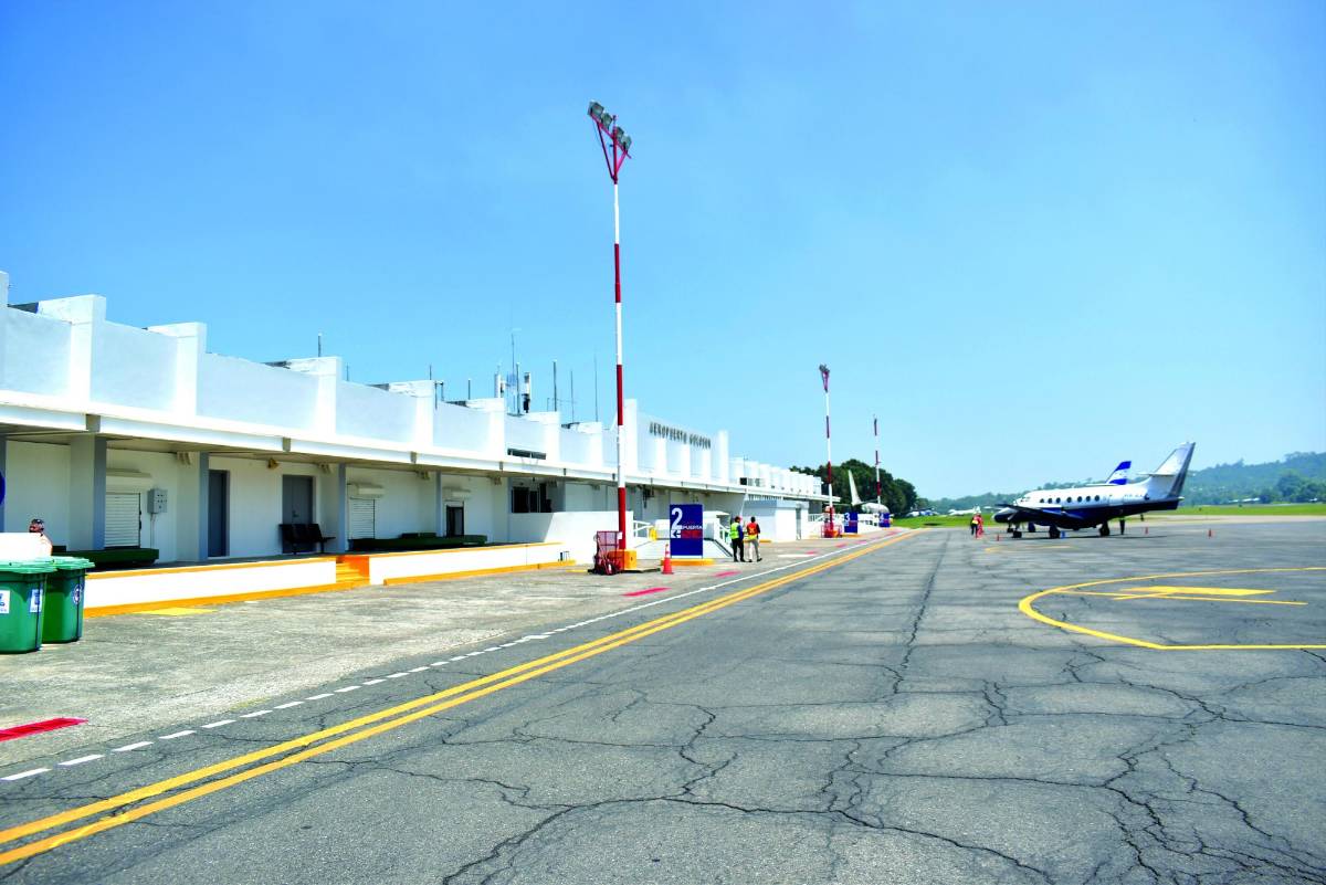 164 pasajeros recibe el litoral en vuelos que no llegan al Golosón