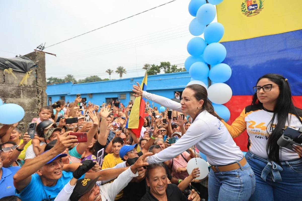 María Corina Machado se niega a que la sustituyan como candidata para las presidenciales