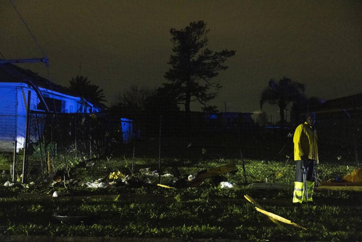 Tornados dejan al menos tres fallecidos en Estados Unidos