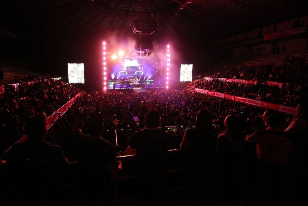 Tegucigalpa vibra con Matute y su viaje musical por décadas doradas