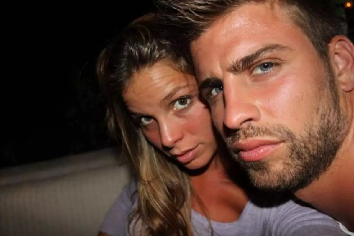 Núria Tomás, la exnovia de Gerard Piqué, estrena una serie sobre su vida