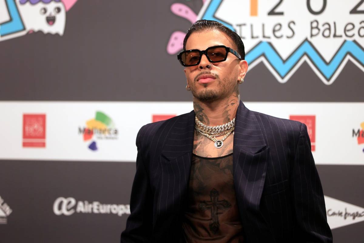 Rauw Alejandro ya no cantará en Honduras