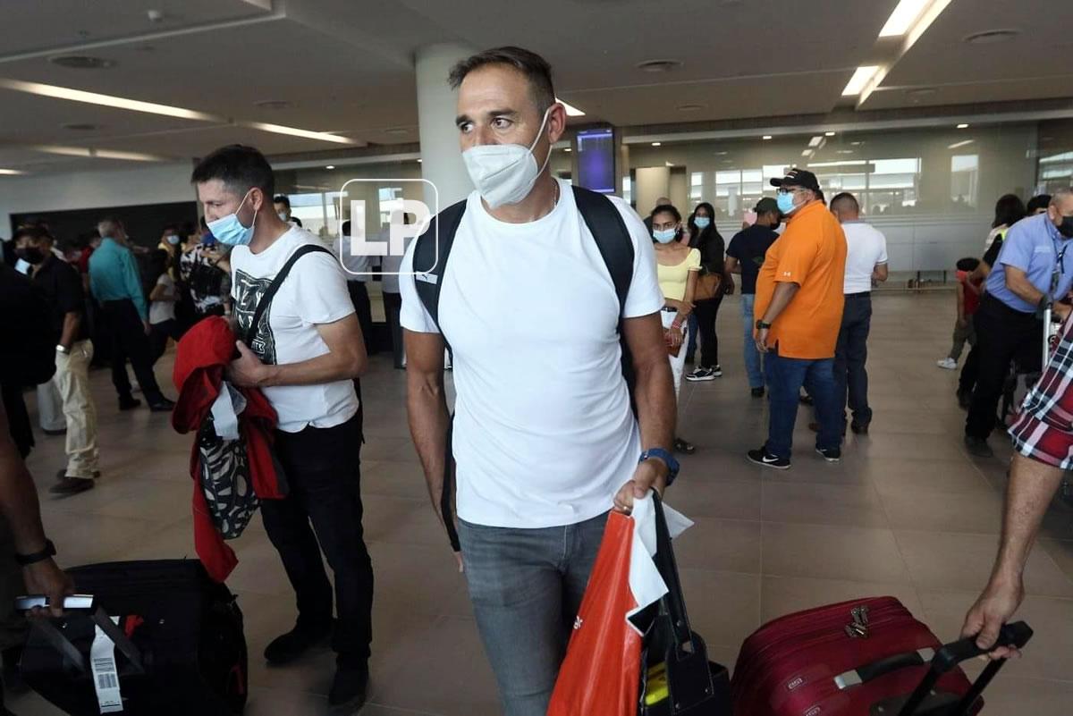 El entrenador argentino alabó el trabajo que realizó Diego Vázquez en Motagua.