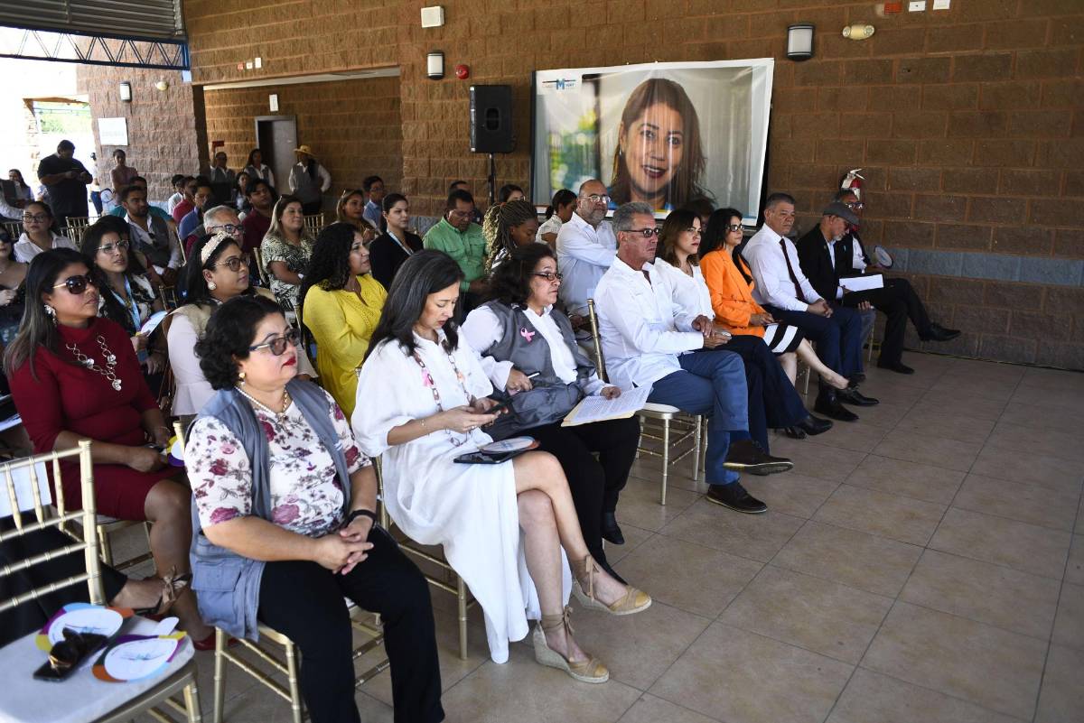 Ciudad Mujer ya genera su propia energía solar