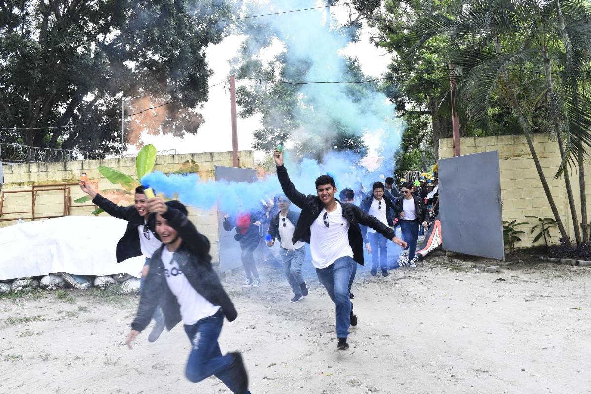 Liceo Bilingüe Centroamericano realiza su “senior entrance 2023”