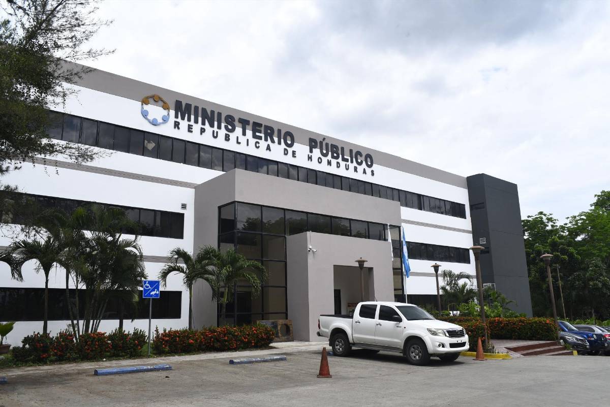 Según registros del Ministerio Público, desde 2009 hasta 2022 ingresaron 3,726 denuncias de mujeres y niñas desaparecidas, de las cuales el 50 % eran menores de 17 años.