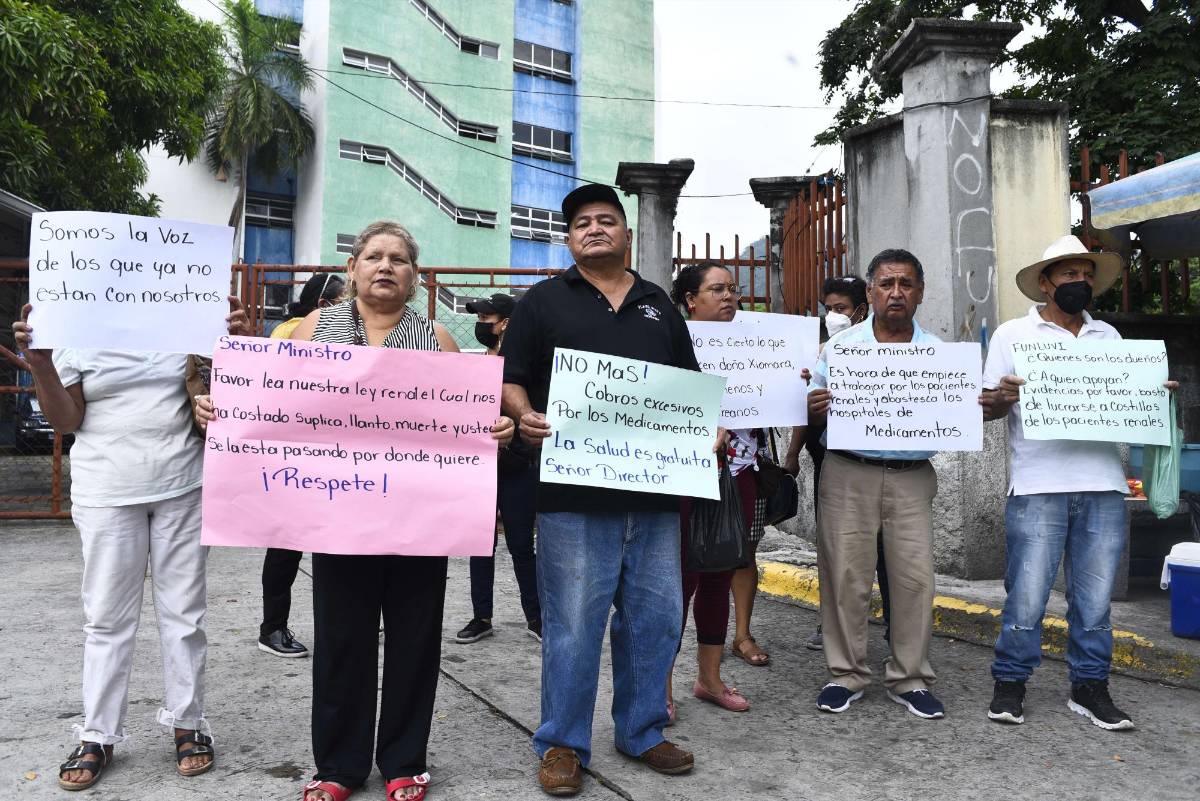 Anuncian centro de atención renal en el hospital Mario Rivas