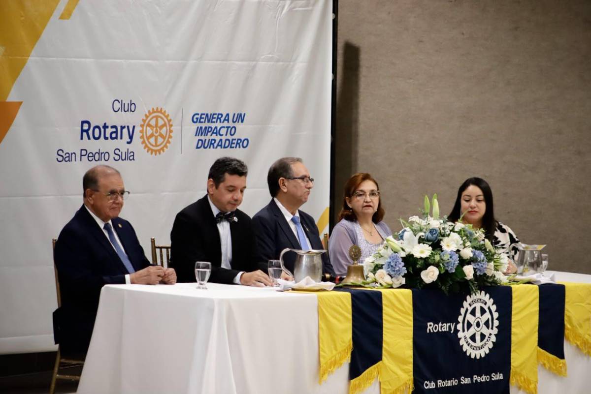 Así fue la juramentación del nuevo presidente del Club Rotario San Pedro Sula 2026-2027
