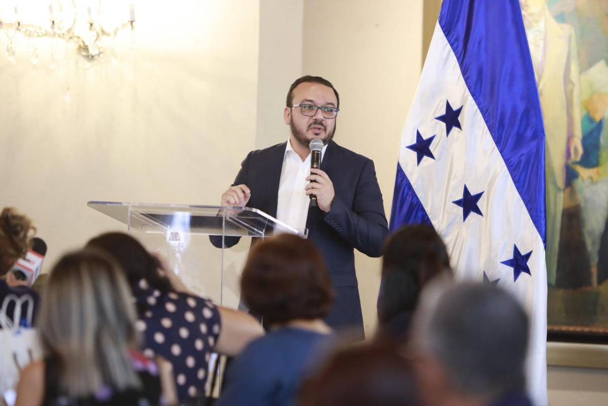 Anuncian ofensiva contra el crimen organizado en 40 municipios desde este lunes