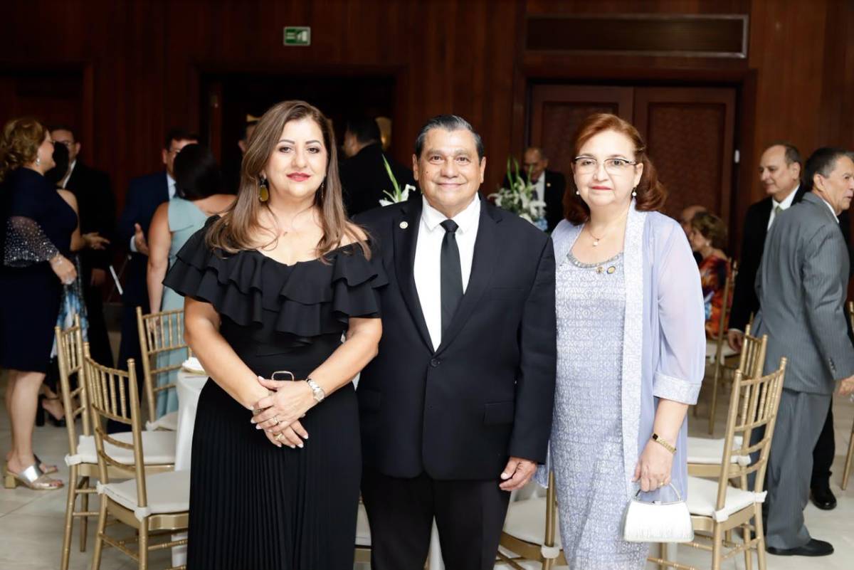 Así fue la juramentación del nuevo presidente del Club Rotario San Pedro Sula 2026-2027