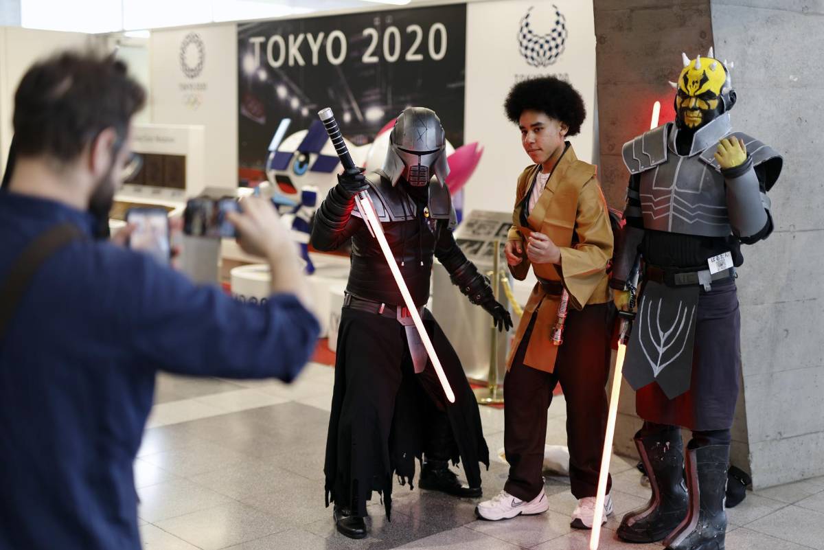 Fans de Star Wars y varios famosos de Hollywood se reúnen en un gran evento en Japón