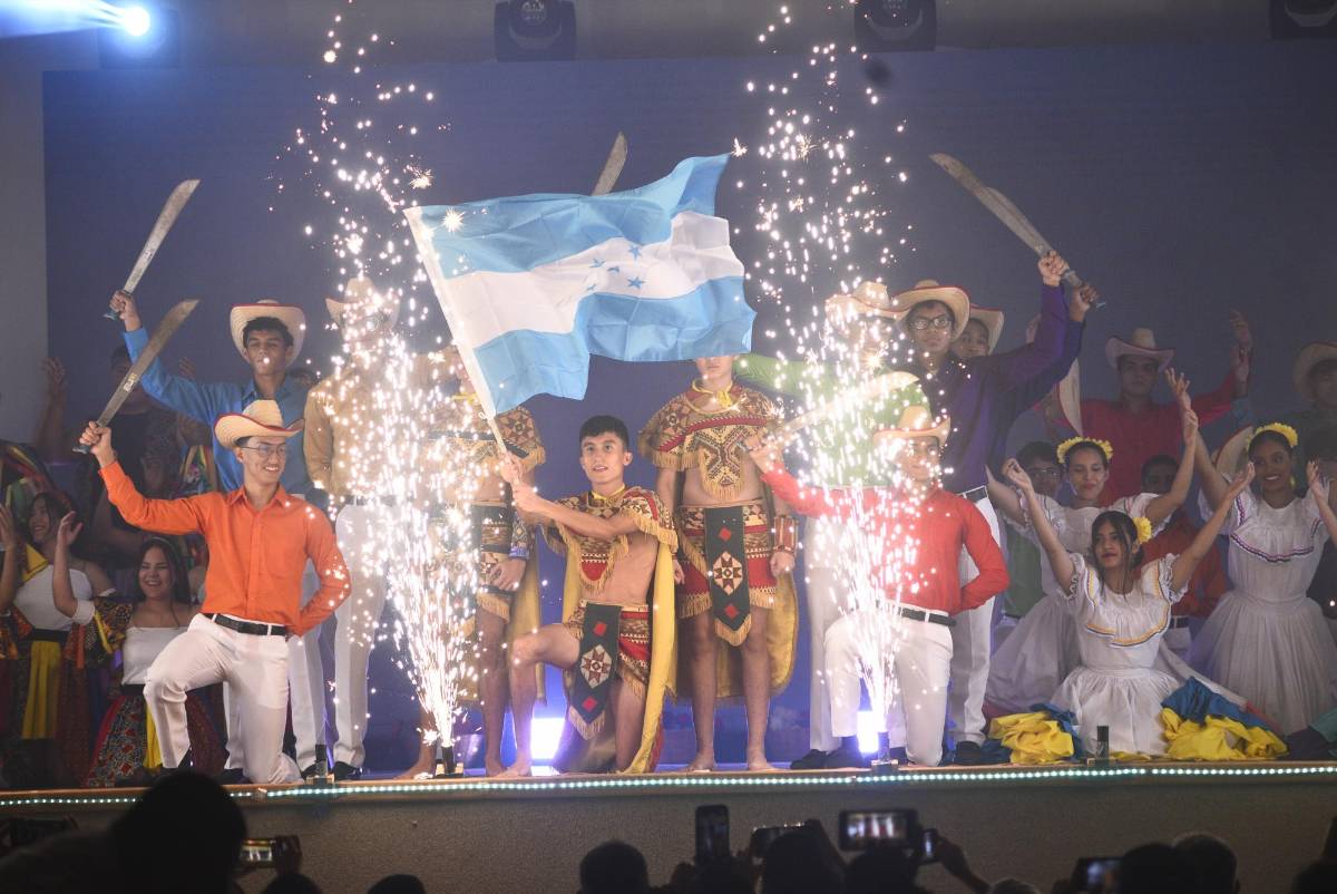 Estudiantes de la Happy New Dawn realizan “talent show”