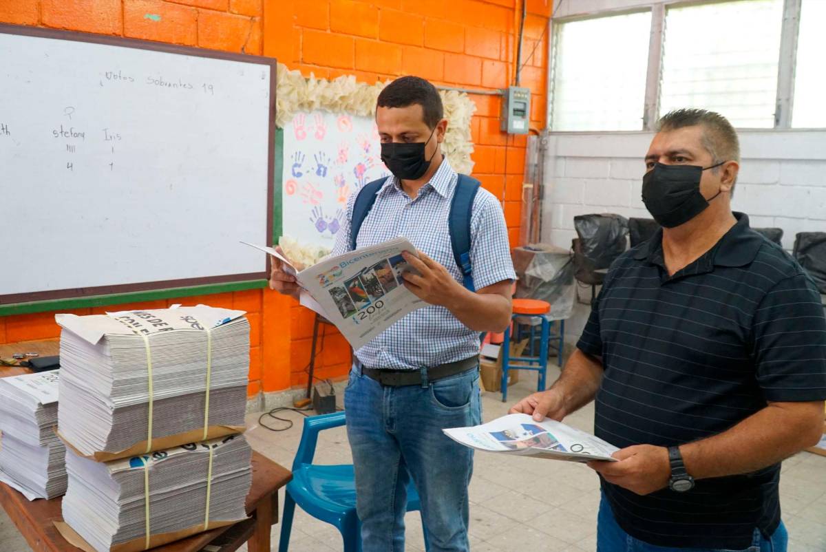 Especial de 200 hechos históricos de Grupo Opsa llega a estudiantes