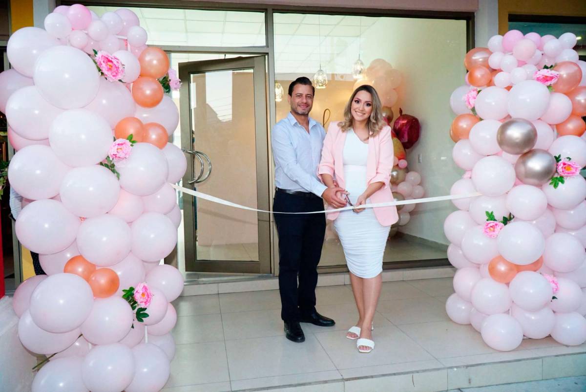 Lovely inaugura su salón de belleza en San Pedro Sula