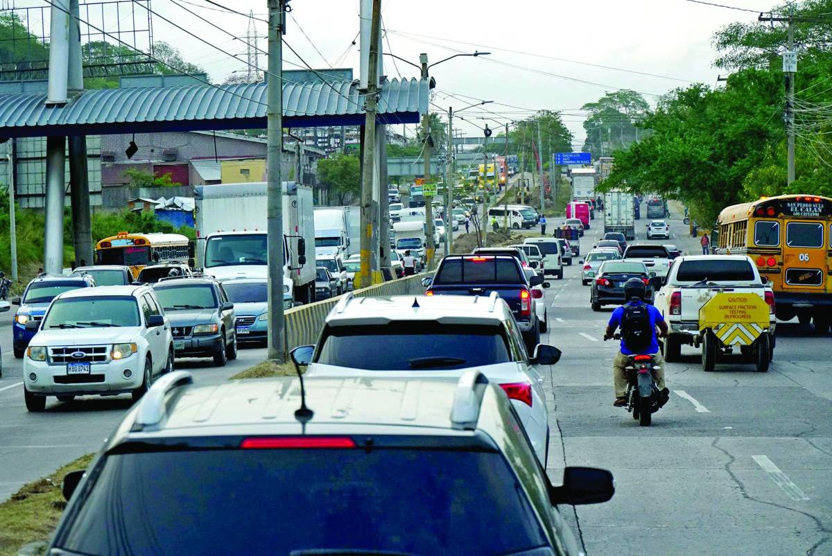 Proponen soluciones viales para el bulevar del sur