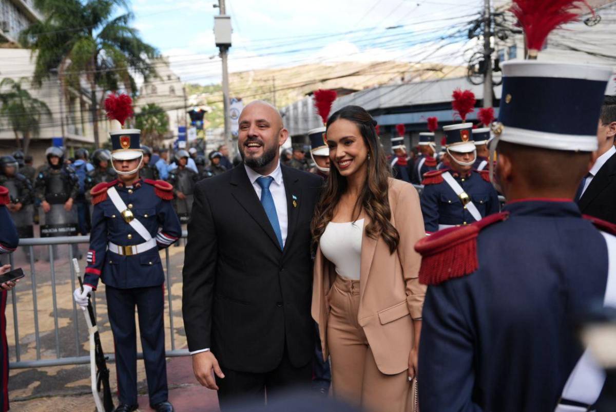 Looks y tendencias de moda en la toma de posesión Honduras 2026