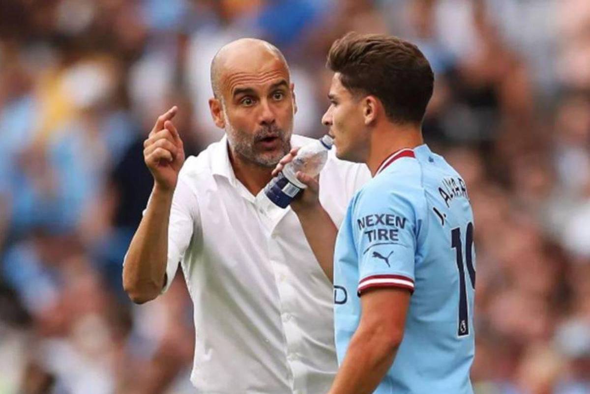 Pep Guardiola le responde sin rodeos a Julián Álvarez, ¿lo dejará irse?
