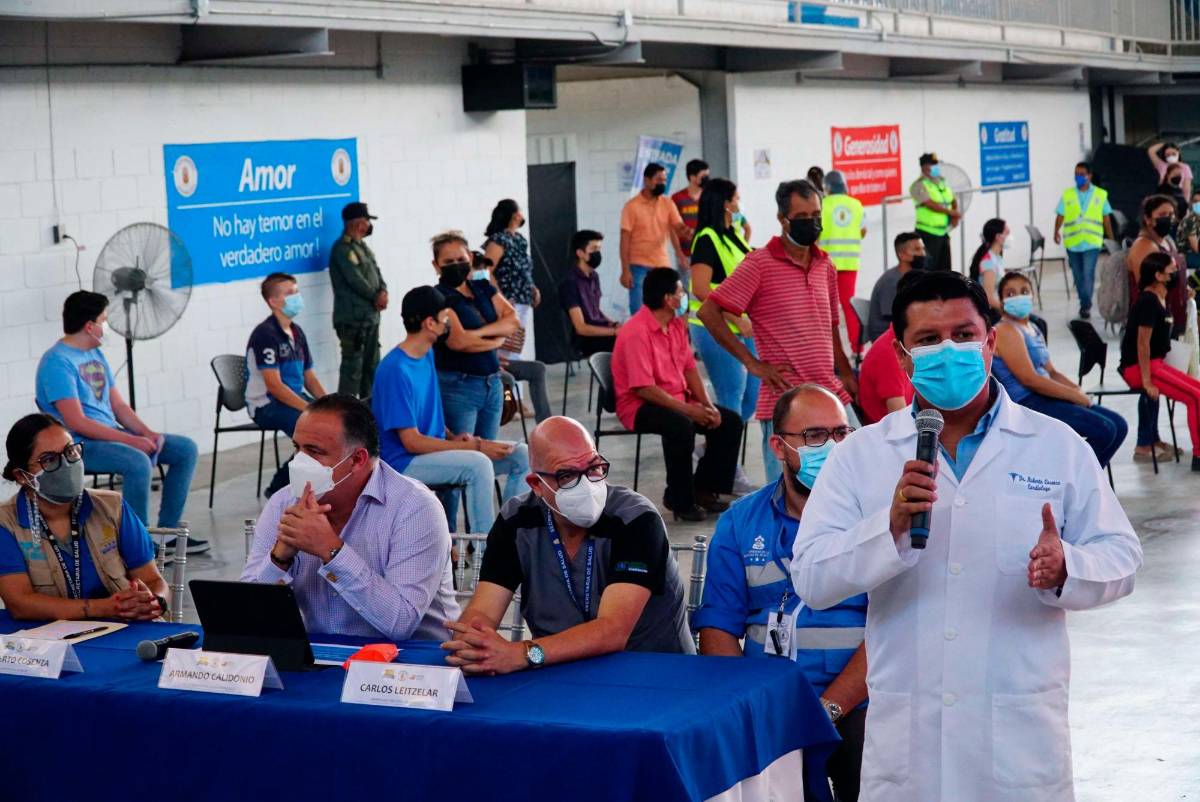 Cortés se acerca al millón de personas vacunadas contra el coronavirus