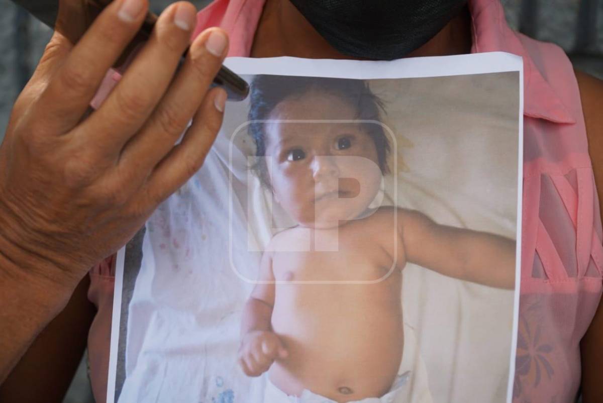 La niña Ada Sofía Salina Diaz tiene dos meses de edad.