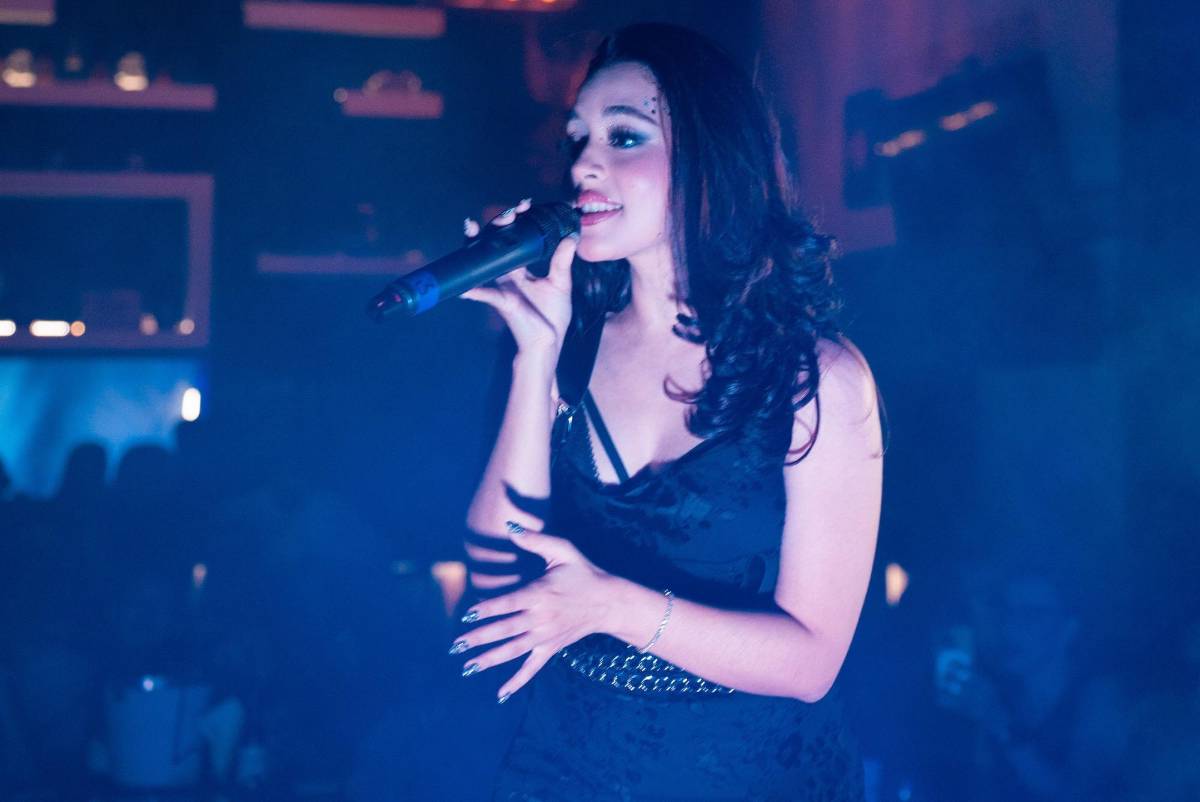 La artista hondureña FVNY lanza EP titulado “AM”