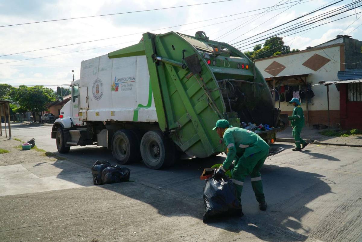 Con 92 rutas de recolección de basura opera Sulambiente