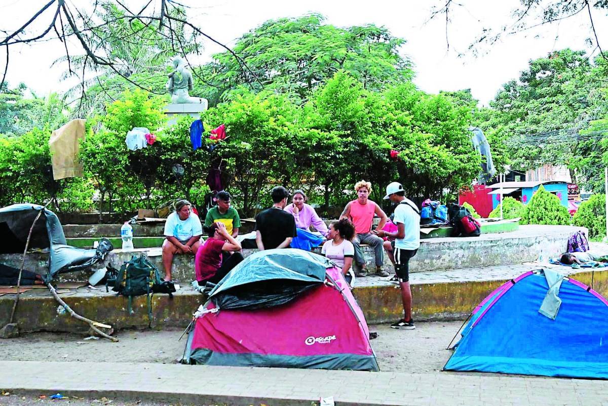 Migrantes convierten a Danlí en foco de contaminación y enfermedades
