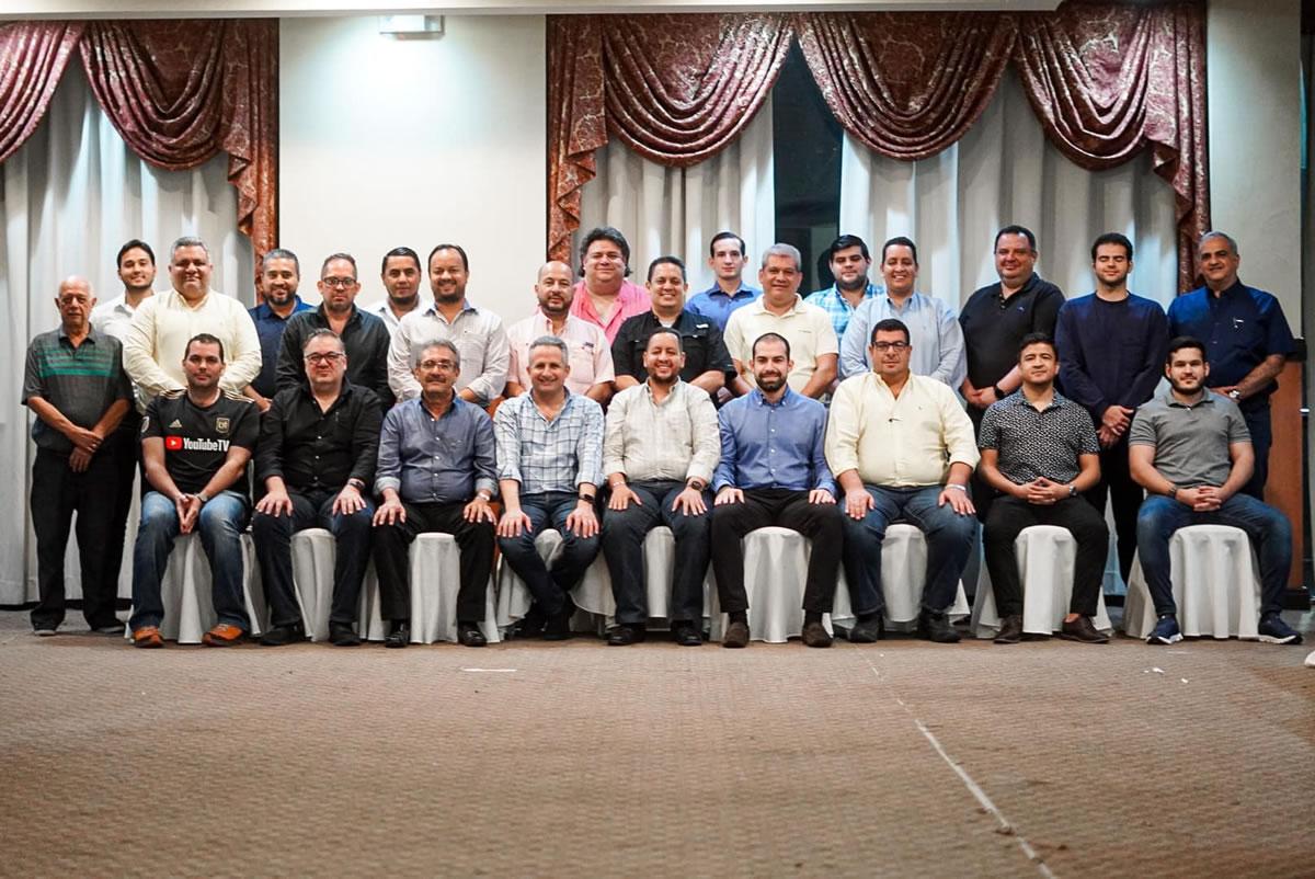 Elías Burbara fue reelegido por la junta directiva del Real España.